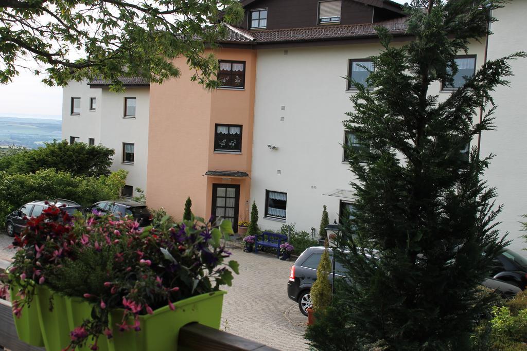 Kastanienhof Apartment Hotel Dannenfels Dış mekan fotoğraf